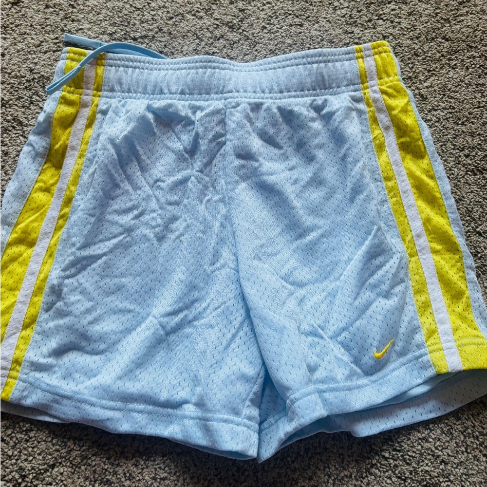 Nike Women's Light Blue and Yellow Athletic Shorts🩵💛